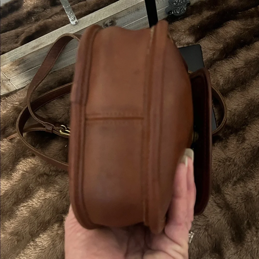 Coach Vintage Sidepack Crossbody Bag - Picture 8 of 10